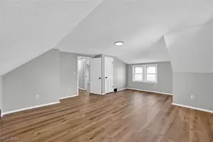 303 S Green Rd, South Euclid, OH 44121 - Photo 22