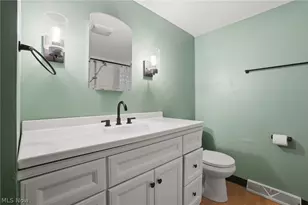 164 Bridge St, Conneaut, OH 44030 - Photo 6