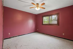 164 Bridge St, Conneaut, OH 44030 - Photo 4