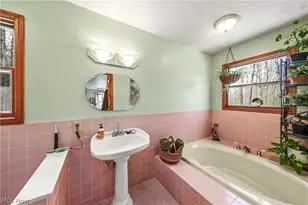 5300 Hayes Rd, Ravenna, OH 44266 - Photo 32