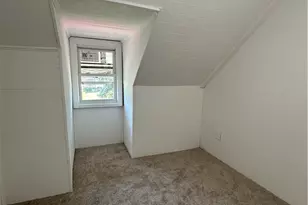 18413 Waterbury Ave, Maple Heights, OH 44137 - Photo 14