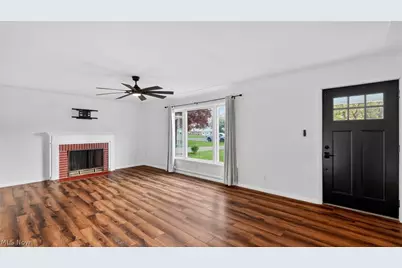 3289 Cricket Drive, Youngstown, OH 44511 - Photo 16