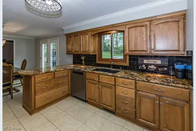 5321 Swepstone Street NW, Canton, OH 44708 - Photo 10