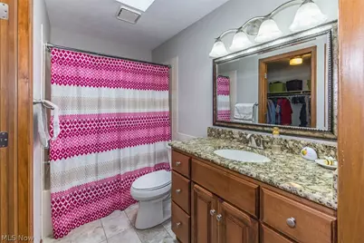 5321 Swepstone Street NW, Canton, OH 44708 - Photo 22