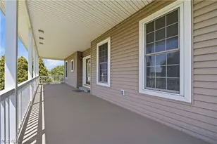 12159 Lawndell Rd SW, Navarre, OH 44662 - Photo 4