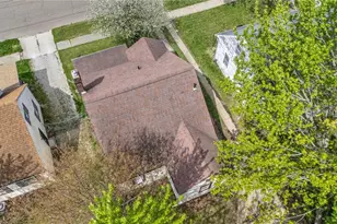 1365 Marcy St, Akron, OH 44301 - Photo 6