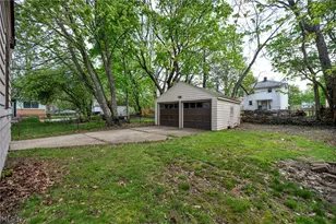 1365 Marcy St, Akron, OH 44301 - Photo 8