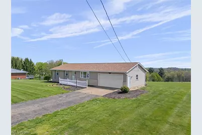 1830 Baird Avenue NE, Paris, OH 44669 - Photo 2