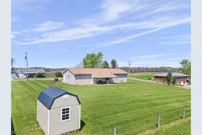 1830 Baird Avenue NE, Paris, OH 44669 - Photo 32