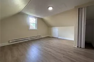 18505 Raymond St, Maple Heights, OH 44137 - Photo 12