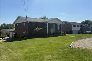 1451 Poplar Ave, Belpre, OH 45714 - Photo 2