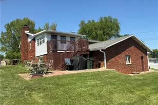 1451 Poplar Ave, Belpre, OH 45714 - Photo 4