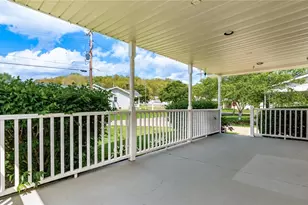 254 Sycamore St, Duncan Falls, OH 43734 - Photo 4