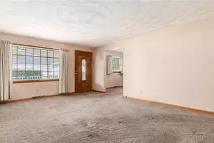 254 Sycamore St, Duncan Falls, OH 43734 - Photo 6