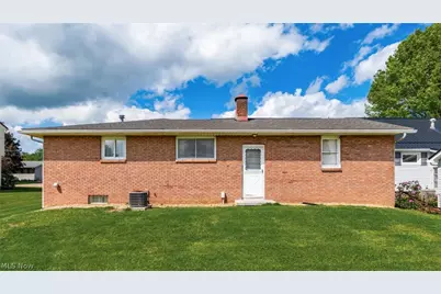 254 Sycamore Street, Duncan Falls, OH 43734 - Photo 34