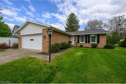 115 E 15th Street, Dover, OH 44622 - Photo 1