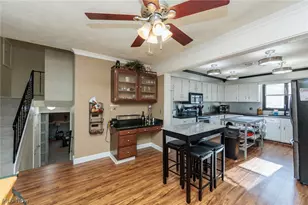 4817 Edgewood Dr, Lorain, OH 44053 - Photo 12