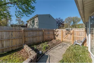 4817 Edgewood Drive, Lorain, OH 44053 - Photo 40