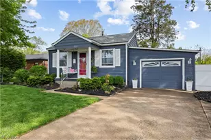 1092 Cooper Foster Park Rd, Lorain, OH 44053 - Photo 4