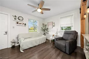 1092 Cooper Foster Park Rd, Lorain, OH 44053 - Photo 6