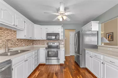 30331 Sugar Sand Lane, North Olmsted, OH 44070 - Photo 14