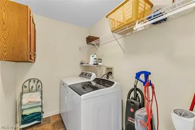 30331 Sugar Sand Lane, North Olmsted, OH 44070 - Photo 16