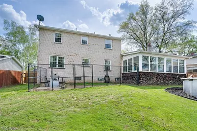 4220 Nottingham Avenue, Austintown, OH 44511 - Photo 8