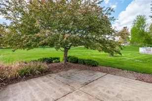 2580 Douglas Dr, Zanesville, OH 43701 - Photo 38