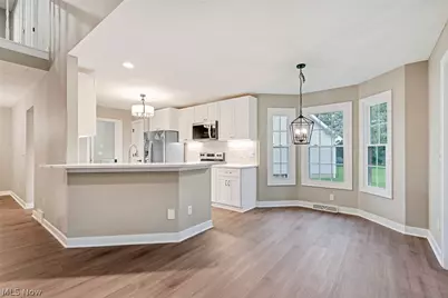 90 Lake Pointe Circle, Canfield, OH 44406 - Photo 14