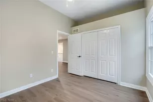 90 Lake Pointe Cir, Canfield, OH 44406 - Photo 36