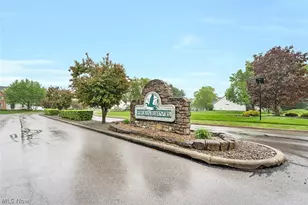 90 Lake Pointe Cir, Canfield, OH 44406 - Photo 50