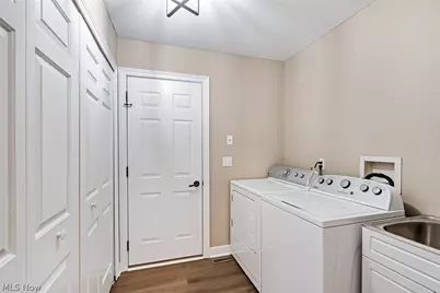 90 Lake Pointe Circle, Canfield, OH 44406 - Photo 22