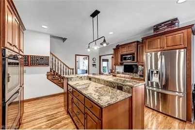 11280 Beechnut Lane, Chardon, OH 44024 - Photo 10