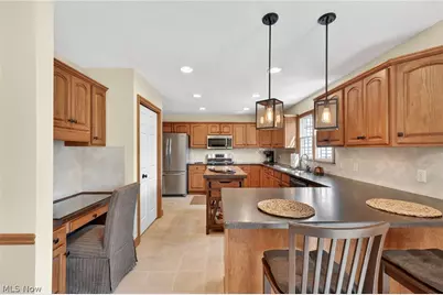 5503 Pheasants Walk Drive, North Olmsted, OH 44070 - Photo 14
