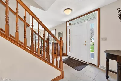 5503 Pheasants Walk Drive, North Olmsted, OH 44070 - Photo 4