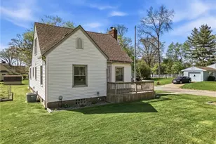 7202 Sheldon Ave, Youngstown, OH 44512 - Photo 2