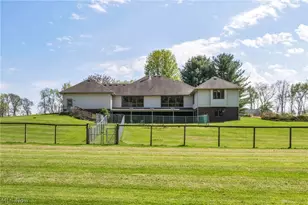 6569 Milhaven Ave NW, Canal Fulton, OH 44614 - Photo 32