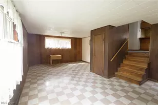 518 Hoover Pl SE, Hartville, OH 44632 - Photo 24
