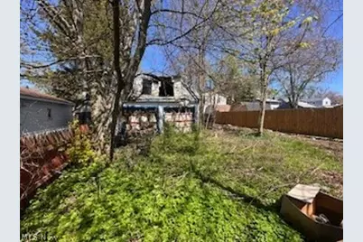 159 Courtland Boulevard, Eastlake, OH 44095 - Photo 10