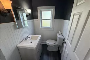 347 11th St, Elyria, OH 44035 - Photo 10