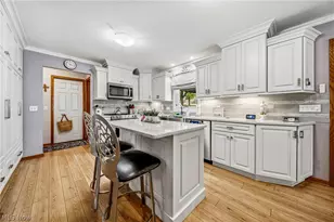 30190 Bonnie View Dr, Wickliffe, OH 44092 - Photo 26