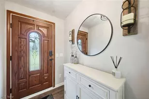 17414 Bennett Rd, North Royalton, OH 44133 - Photo 4