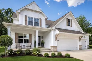 4879 Oakdale Dr, Willoughby, OH 44094 - Photo 2