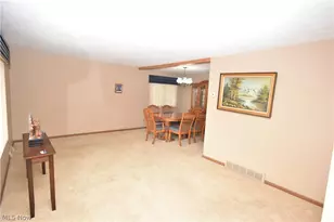 24354 S Oxford Oval, North Olmsted, OH 44070 - Photo 6