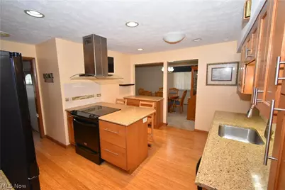 24354 S Oxford Oval, North Olmsted, OH 44070 - Photo 14