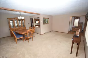 24354 S Oxford Oval, North Olmsted, OH 44070 - Photo 8