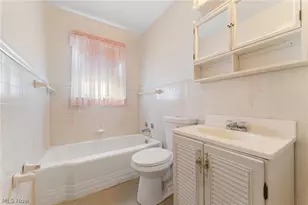 1513 Meadowbrook Ave, Poland, OH 44514 - Photo 20