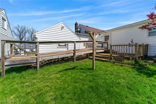 1513 Meadowbrook Ave, Poland, OH 44514 - Photo 24