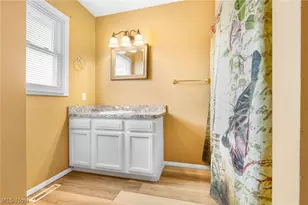405 Baldwin Rd, Akron, OH 44312 - Photo 20