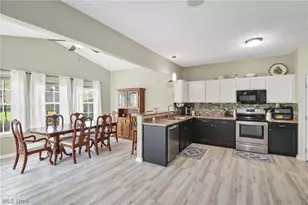 38479 Foxglen Ave, Avon, OH 44011 - Photo 18